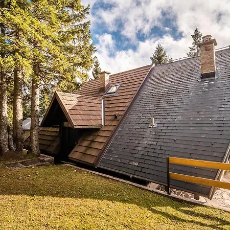 Апартаменты Tree Rogla Зрече