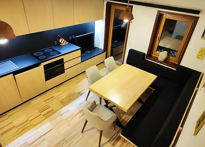 Tree Rogla Apartment *